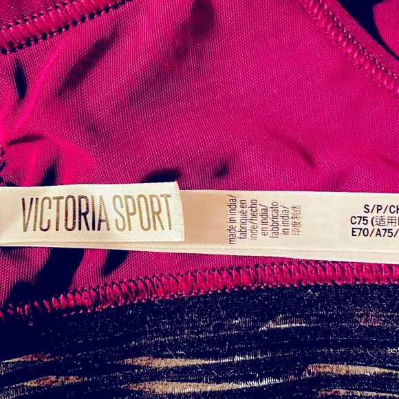 Victoria’s Secret Sports bra! Sz Small - Picture 3 of 3